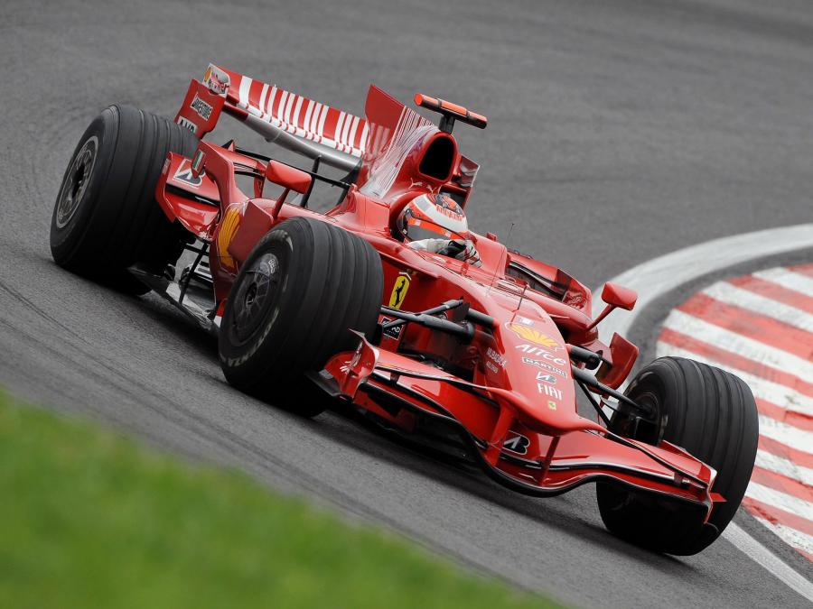  Ferrari F2008 2008 года  (фото 7 из 16)